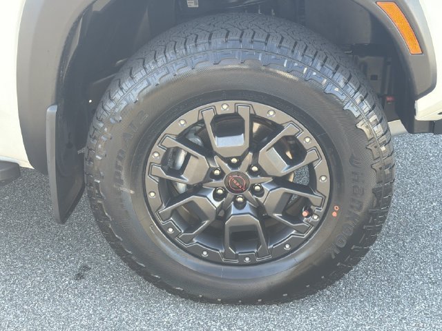 Certified 2023 Nissan Frontier PRO-4X w/ Pro-4X Premium Package AWD/4WD image 14