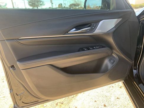 Certified 2021 Cadillac CT4 Luxury w/ Sun And Sound Package image 20