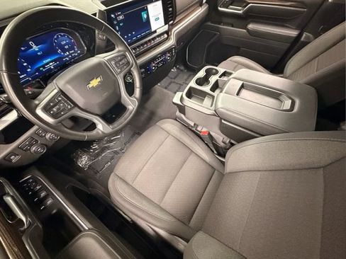Used 2025 Chevrolet Silverado 2500 LT w/ Safety Package AWD/4WD image 13