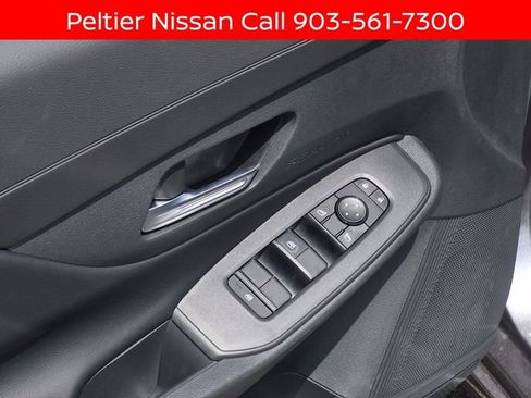New 2026 Nissan Sentra SV w/ SV Convenience Package FWD image 9