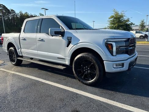 Used 2025 Ford F150 Platinum w/ Equipment Group 702A High AWD/4WD image 4