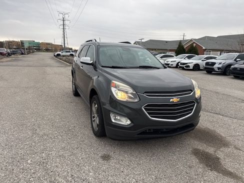 Used 2017 Chevrolet Equinox Premier w/ Enhanced Convenience Package image 7