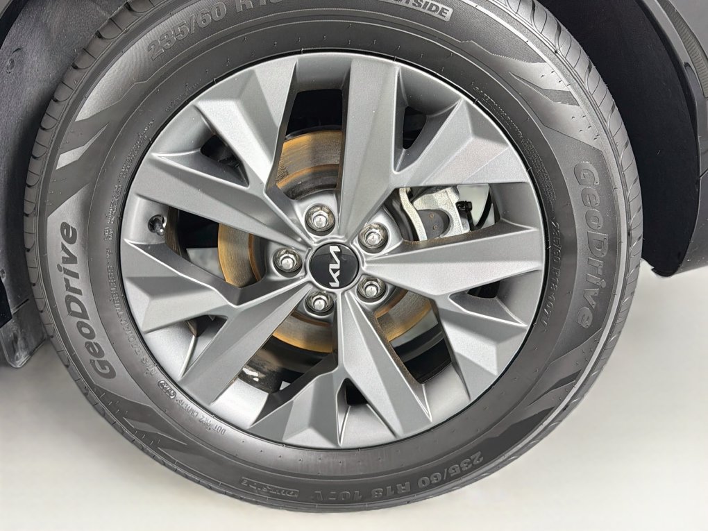 Used 2024 Kia Sportage SX FWD image 32