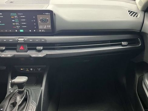 Used 2025 Kia K4 EX FWD image 20