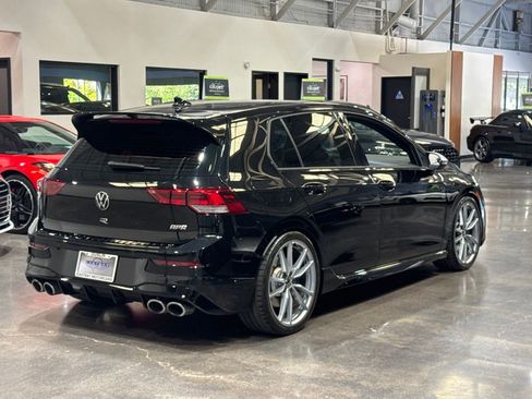 Used 2024 Volkswagen Golf R AWD/4WD image 15