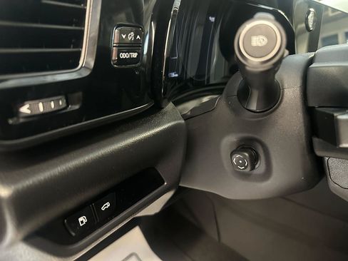 Used 2025 Lexus NX 250 FWD w/ Towing Package (2000 Lbs) image 8