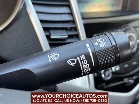 Used 2016 Chevrolet Cruze LT w/ Technology Package image 20