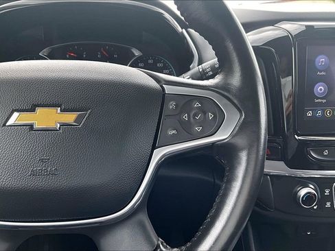 Used 2020 Chevrolet Traverse LT w/ LPO, Blackout Package AWD/4WD image 19