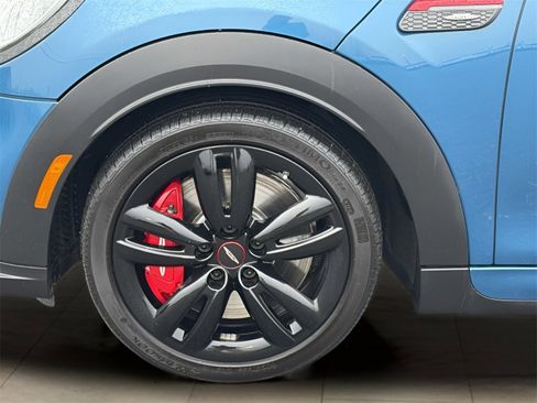 Used 2024 MINI Cooper John Cooper Works w/ Signature Upholstery Package image 37