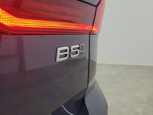New 2026 Volvo XC60 B5 Ultra w/ Protection Package Premier AWD/4WD image 8