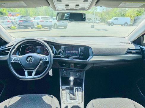 Used 2019 Volkswagen Jetta S w/ Driver Assistance Package image 7