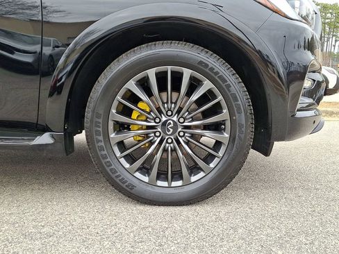 Used 2023 INFINITI QX80 Sensory w/ Cargo Package image 8