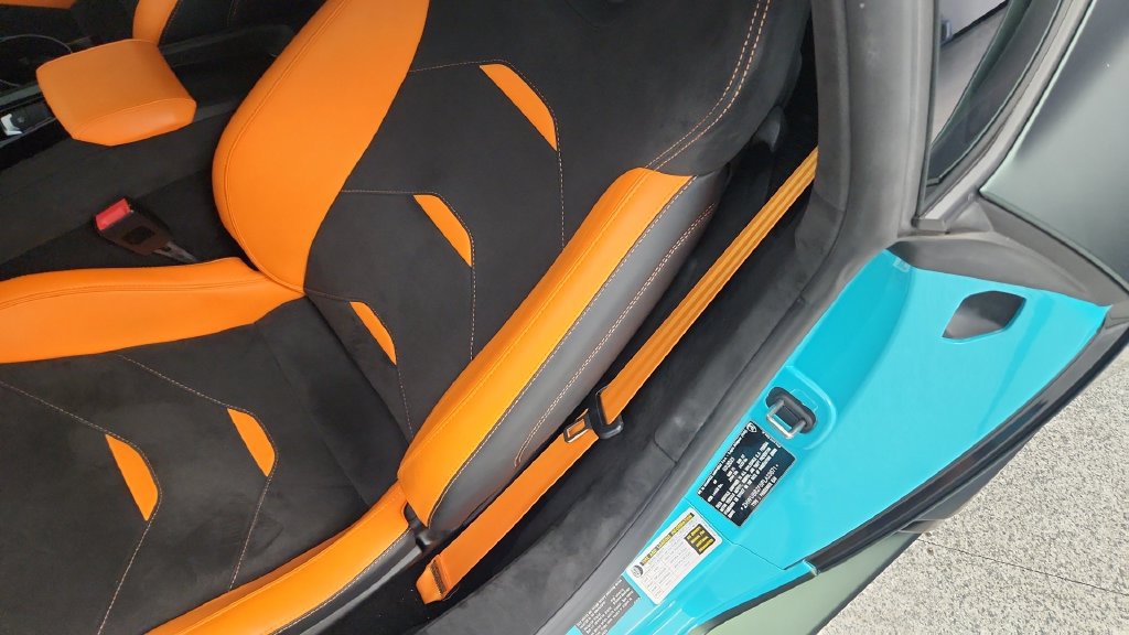 Used 2023 Lamborghini Huracan Tecnica RWD image 43