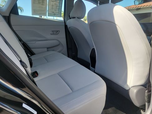 Certified 2026 Hyundai Kona SE FWD image 23