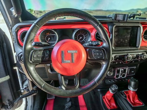 Used 2020 Jeep Wrangler Unlimited Sport AWD/4WD image 19