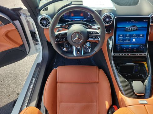 Used 2023 Mercedes-Benz SL 55 AMG 4MATIC image 14