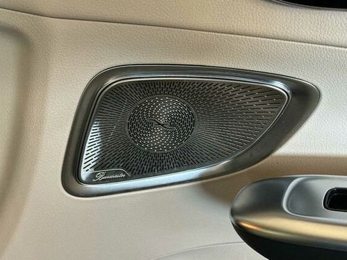 Certified 2024 Mercedes-Benz C 300 Sedan image 21