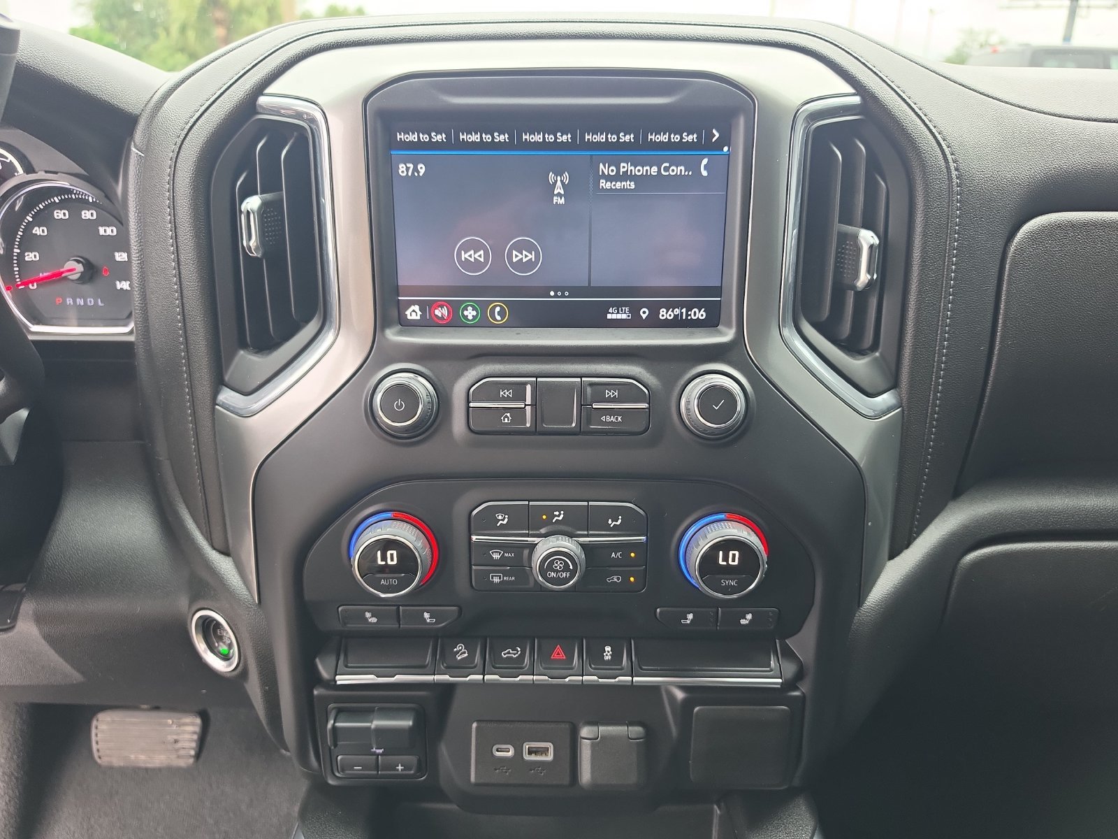 Used 2021 Chevrolet Silverado 1500 LT Trail Boss AWD/4WD image 19