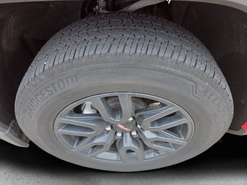 Used 2022 GMC Sierra 1500 Elevation w/ LPO, Elevation Black Package image 35