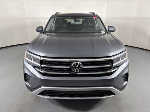 Used 2023 Volkswagen Atlas SE w/ Panoramic Sunroof Package FWD image 3