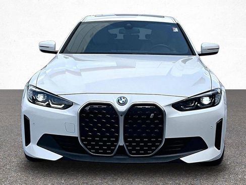 Used 2024 BMW i4 xDrive40i w/ Premium Package AWD/4WD image 3