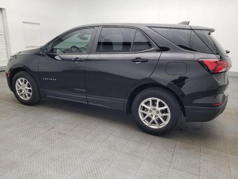 Used 2022 Chevrolet Equinox LS AWD/4WD image 3