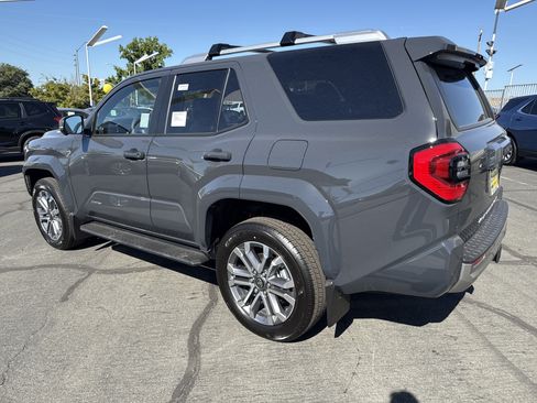 New 2026 Toyota 4Runner Limited AWD/4WD image 3