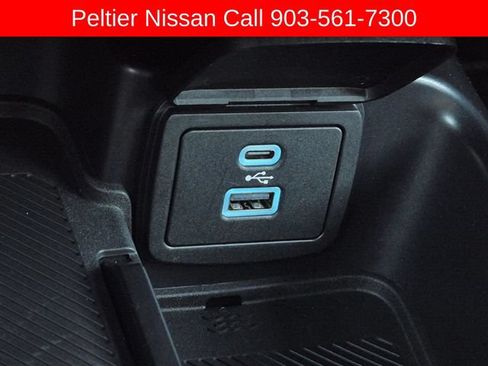 Used 2025 Ford Bronco Outer Banks AWD/4WD image 40