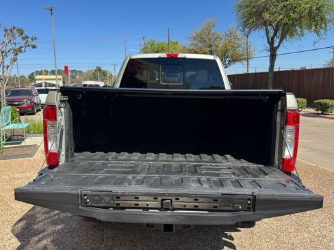 Used 2017 Ford F250 Lariat w/ Lariat Value Package image 15