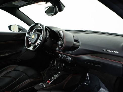 Certified 2019 Ferrari 488 GTB RWD image 51