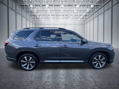 Certified 2023 Honda Pilot Elite image 10