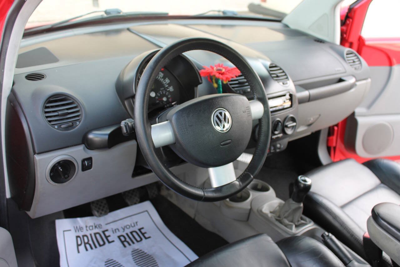 Used 2001 Volkswagen Beetle Sport FWD image 22