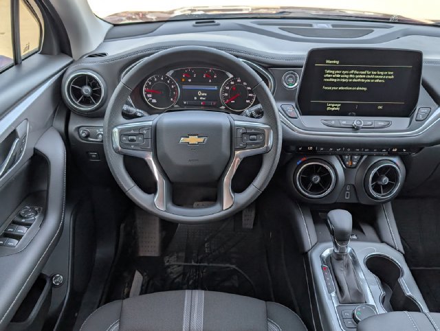 New 2026 Chevrolet Blazer LT w/ Convenience Package FWD image 4