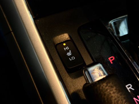 Used 2013 Honda Accord Touring image 33