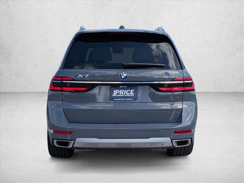 Certified 2025 BMW X7 xDrive40i image 7