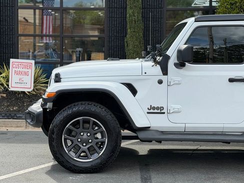 Used 2021 Jeep Wrangler Sport image 10