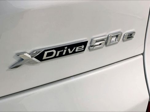 New 2026 BMW X5 xDrive50e w/ M Sport Package image 15