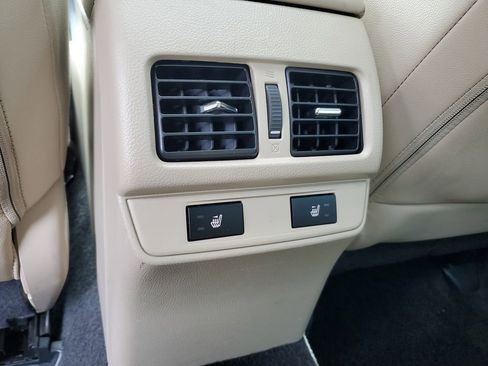 Used 2015 Subaru Legacy 2.5i Limited image 11