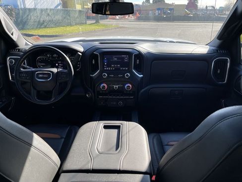 Used 2022 GMC Sierra 1500 AT4 w/ AT4 Preferred Package image 21