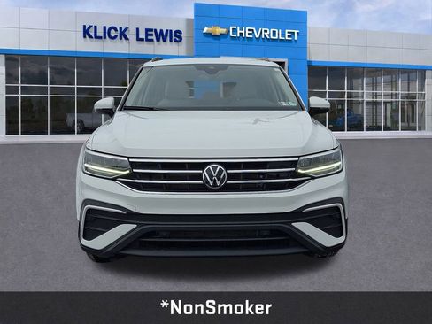 Used 2024 Volkswagen Tiguan S image 2