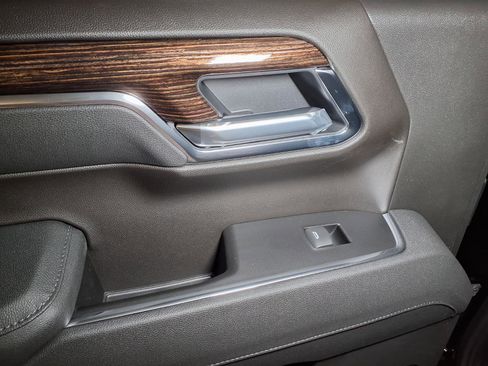 New 2026 GMC Sierra 1500 Elevation image 14