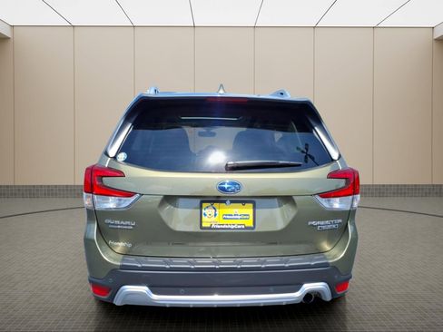 Used 2023 Subaru Forester Touring AWD/4WD image 10