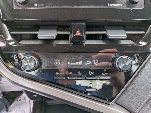Used 2023 Toyota Camry LE FWD image 47