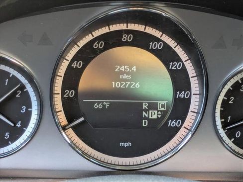 Used 2010 Mercedes-Benz E 350 Sedan image 6