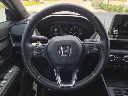 Used 2023 Honda CR-V Sport image 14