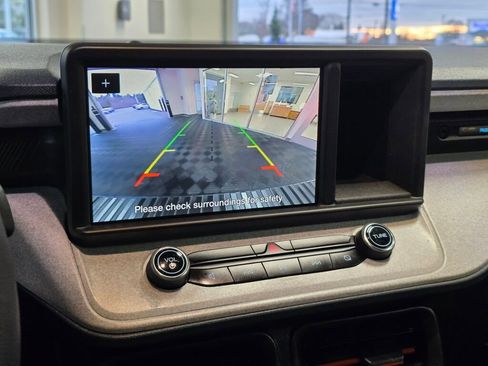 Used 2023 Ford Maverick XLT image 29