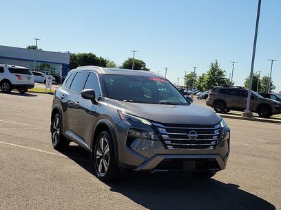 Used 2024 Nissan Rogue SL w/ SL Premium Package