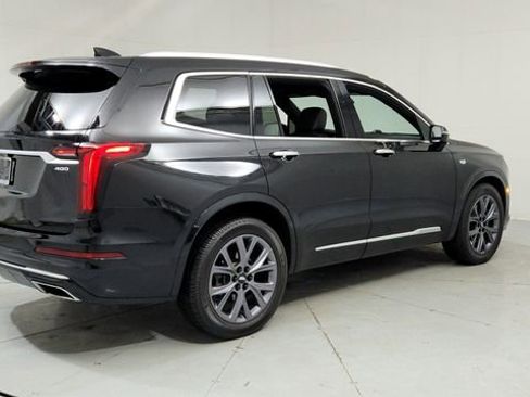 Certified 2020 Cadillac XT6 Premium Luxury image 5