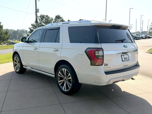Used 2021 Ford Expedition Platinum RWD image 4