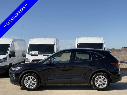 Certified 2025 Ford Escape Active image 3
